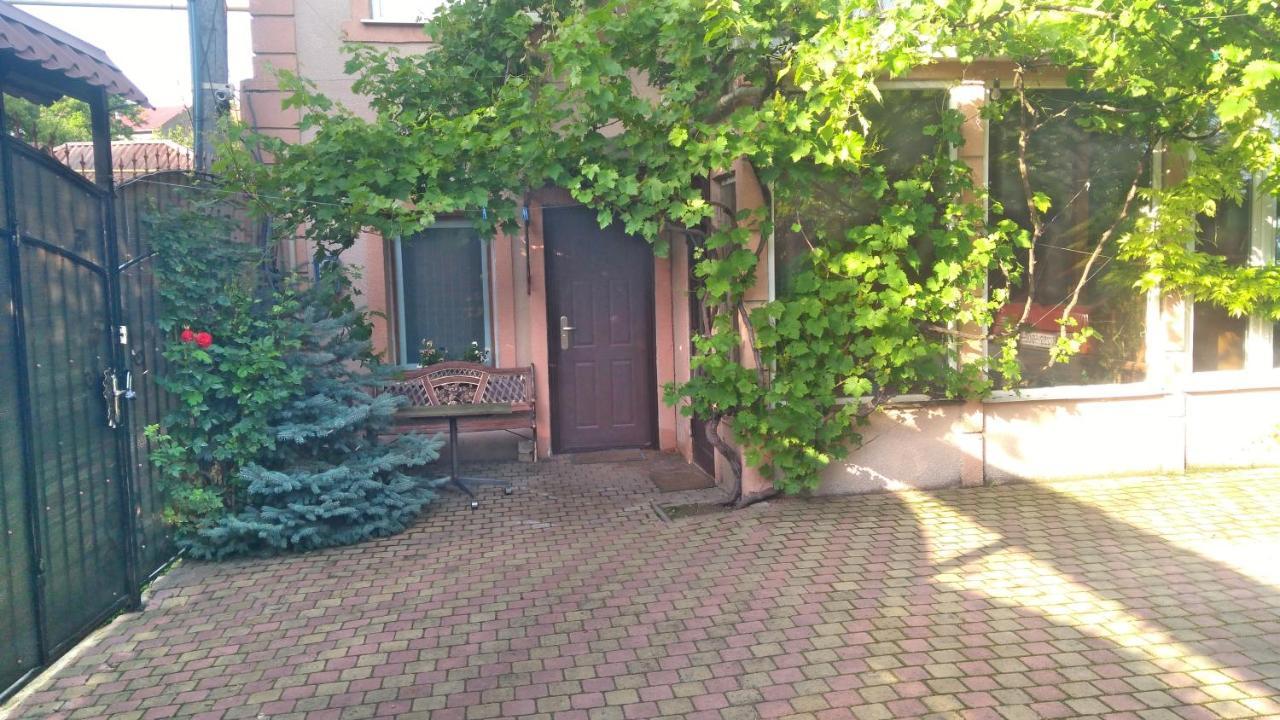 Уютный Дом У Моря Odessa Ngoại thất bức ảnh
